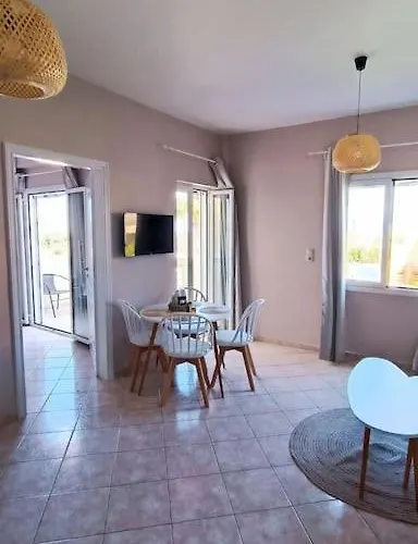 Verano Oasis Apartment_near The Sea-free Parking * Herszonisszosz